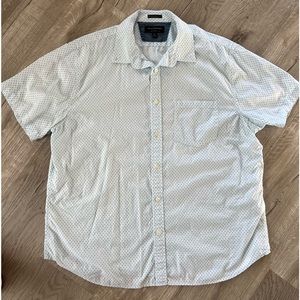 Banana Republic Casual Button Down Shirt - Mens - light blue